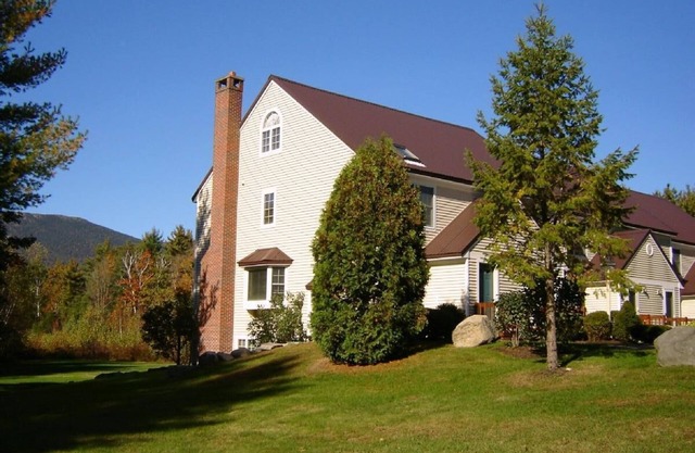 Location-Location-Near Ctr N.Conway-Mountain Views, Spacious,Hiking Trails, Pool