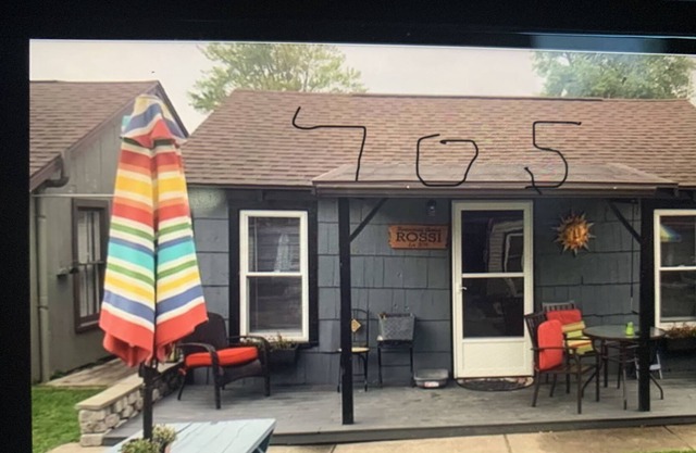 Location, location!! Just a few steps away from the Sandy beach!