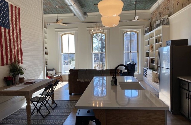 Loft 163 (Historic Downtown building)