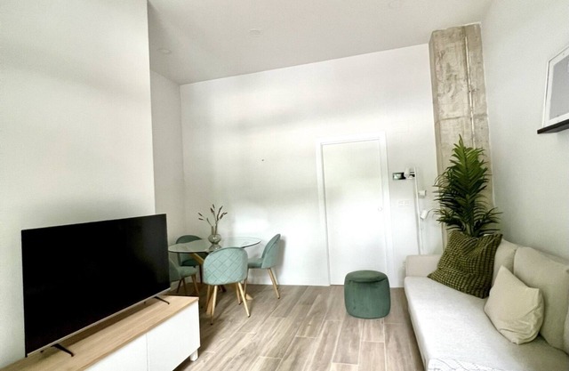 Loft Rio Arga. Comfort and style 5 minutes from downtown. New!