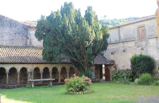 logement au sein d une abbaye cistercienne