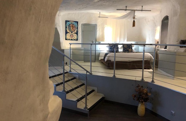 Logis Hôtels Troglododo