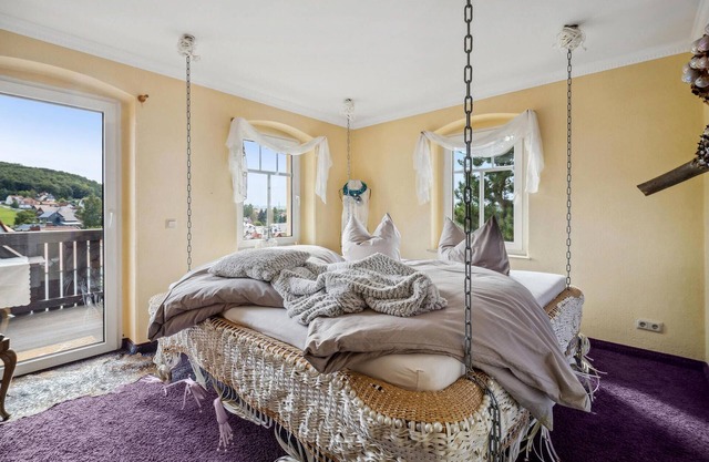 Look forward to an unforgettable holiday in this attractive and special holiday home.