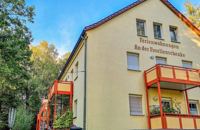 Looking for a quiet place with multiple, family-friendly outdoor activities nearby?