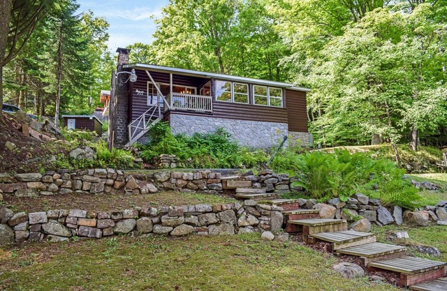 Loon Dance Landing - Waterfront Property on 1st Lake