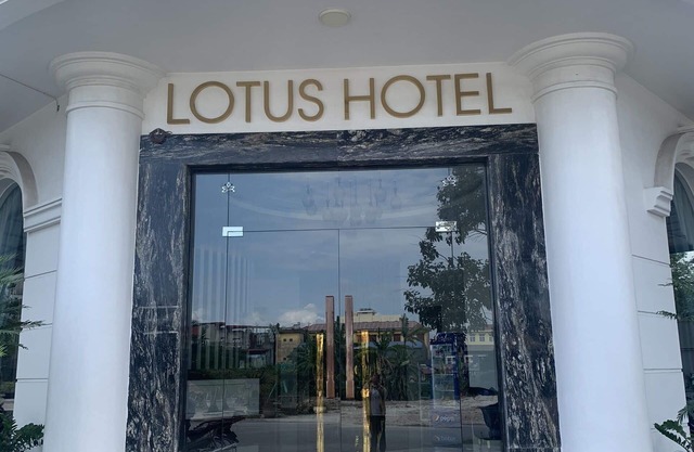 Lotus Hotel & Apartment