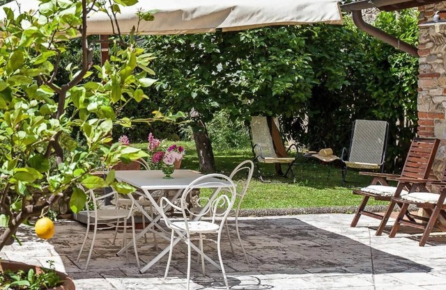 Lovely Apartment with private patio