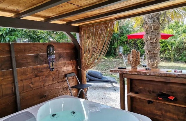 Love Room with Jacuzzi