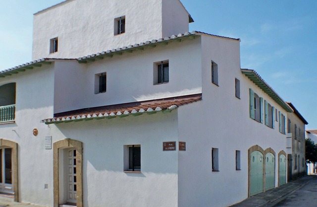 Lovely apartment for 2 guests with WIFI, TV and balcony