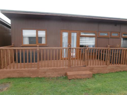 Lovely 2-Bed Chalet in Mablethorpe