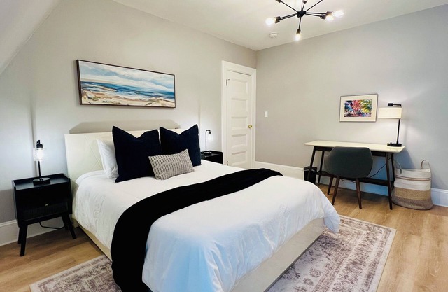 Lovely 2-bedroom apartment in Cambridge near Harvard and MIT