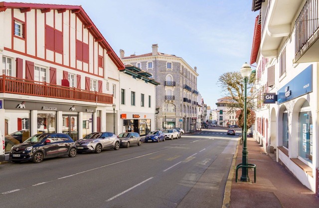 Lovely apartment for 6 guests with WIFI and TV