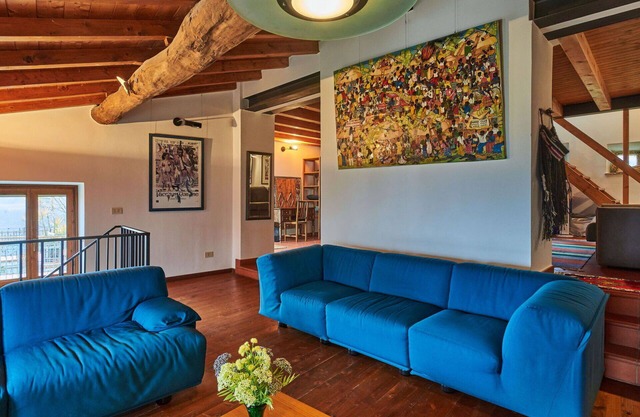 Lovely apartment in villa for 6 people with WIFI, TV and patio