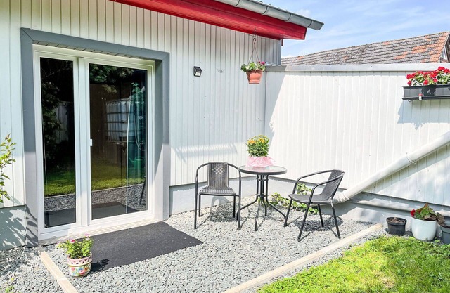 Lovely apartment for 2 guests with WIFI, TV and patio