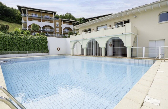 Lovely apartment for 4 people with WIFI, pool, TV and terrace