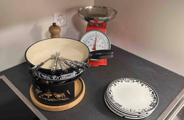 Lovely apartment for 8 guests with WIFI, TV, balcony and pets allowed