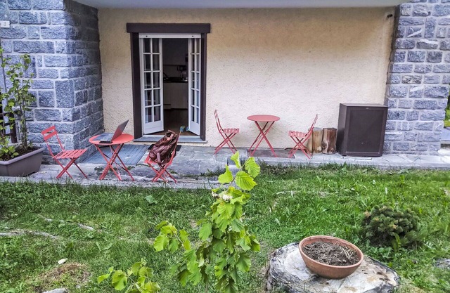 Lovely apartment for 3 guests with WIFI, TV and pets allowed