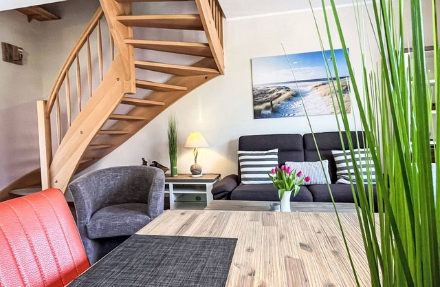 Lovely apartment in villa for 8 people with WIFI, TV, terrace and pets allowed