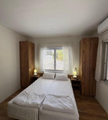 Lovely Guest House- אירוח בכפר סבא