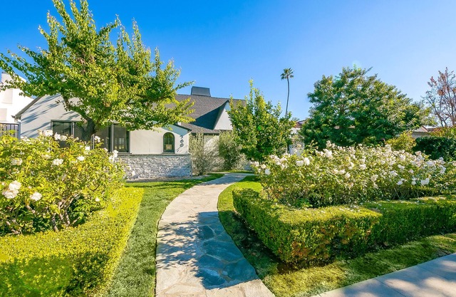 Lovely historic getaway with a firepit, free WiFi, & spacious layout