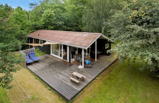 Lovely home in Nykøbing Sj with WiFi