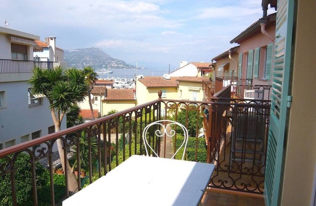 LOVELY, QUIET STUDIO - BALCONY WITH SEA VIEW