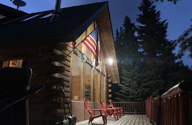 Lovely Two Acre Country House just Outside of Breckenridge