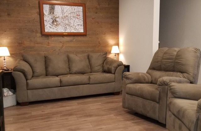 Lower Lodge at Oak Hollow - Located between St Patrick and Lake of the Oaks