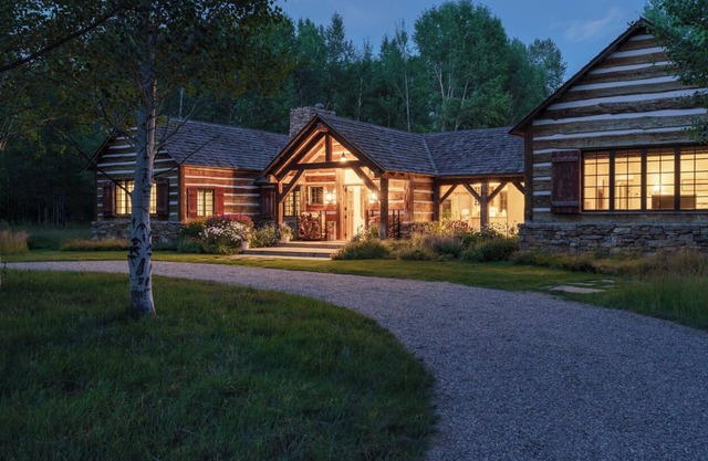 LPJH | Cabin Fever | Secluded Luxury Cabin Minutes from World-Class Skiing