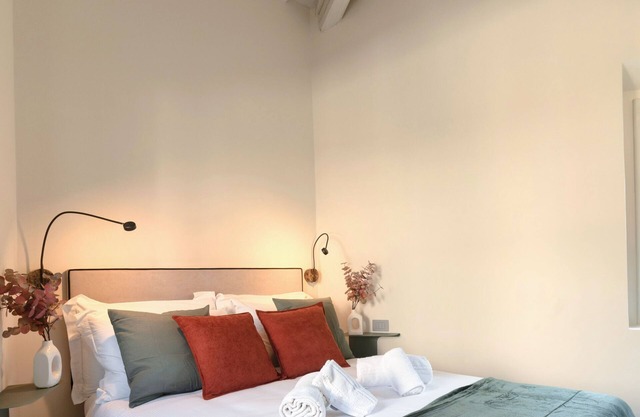 Luca's Home nA little cosy gem just across the street from the Rose Garden