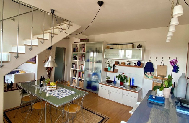 Luce e Mare, 110m2 fully equipped apartment 1 km from the sea and Carrara Fair