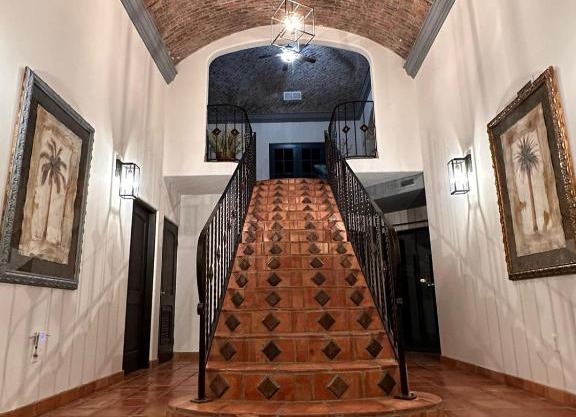 LUX 3 MASTER BDROOM ON SANDY BEACH w NO CLEAINING FEE