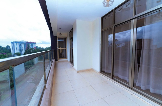 Lux Suites Morningside Park Apartments