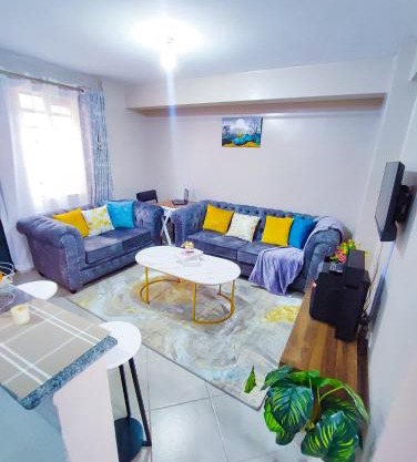 Lux Suites Oak South Gardens Apartments