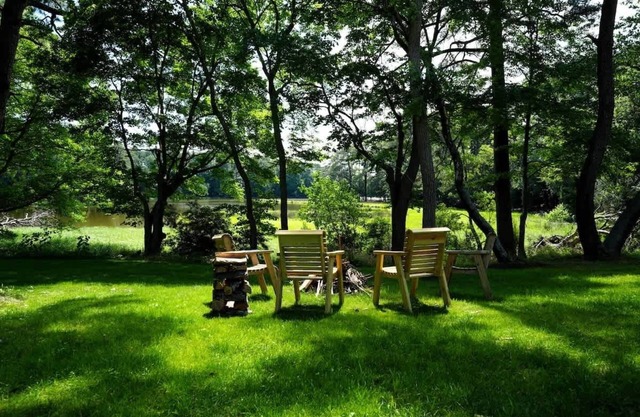 Luxe 2BR Cabin w/Deck + Creek View | Working Farm