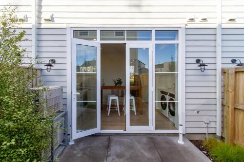 Luxe City Stay, Sleeps 7, Free Car Park