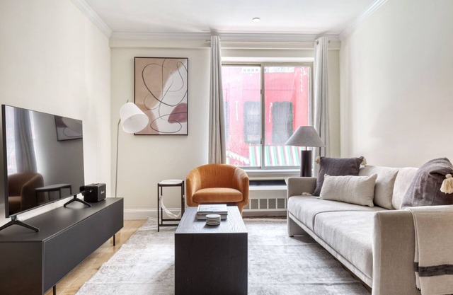 Luxe Nolita 1BR w/Elevator & Roof Deck, nr SoHo, by Blueground