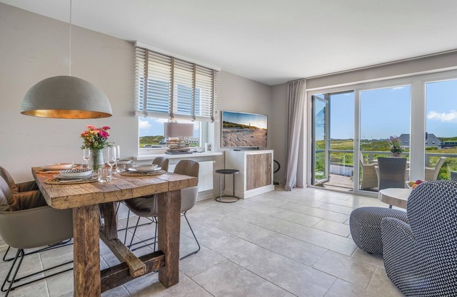 Luxuriöse Ferienapartments mit Fulminantem Blick Über den Inselsüden
