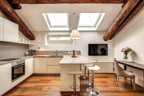 Luxurious Apartment in Milan