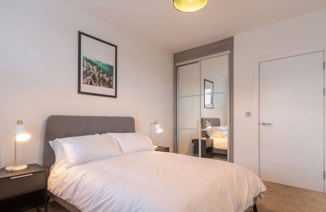 Luxurious Apartment -NEC/BHX/Solihull