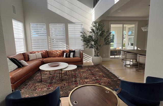 Luxurious Golf Course Retreat - Fully Remodeled near Napa and San Francisco