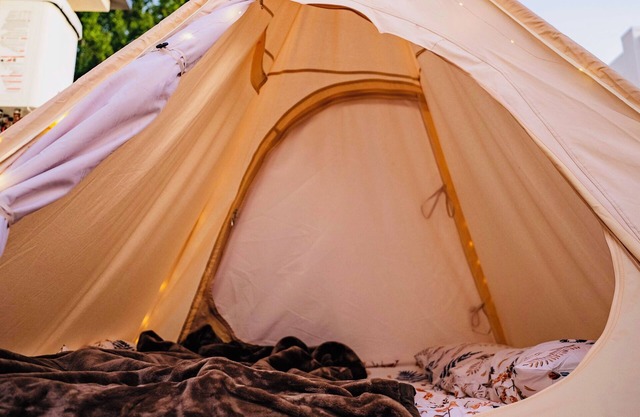 Luxury 2BR Retreat with Glamping Tent Near Universal Studios, Hollywood!