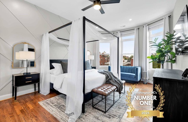 Luxury 4-BR+Parking | Heart of DC | Steps to Metro