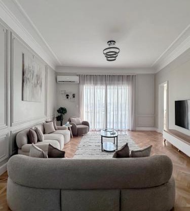 Luxury 5-Star Apartment, Prime Nile View