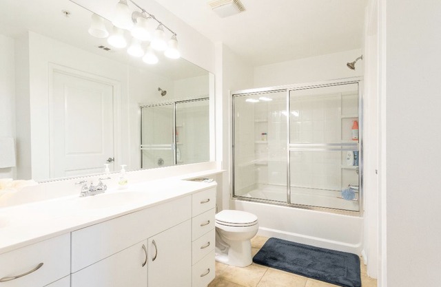 Luxury Apartment near Disneyland and Angel Stadium