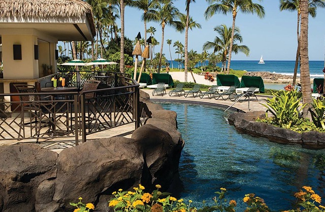 Luxury Beachfront Ko'Olina Club Resort + Amenities