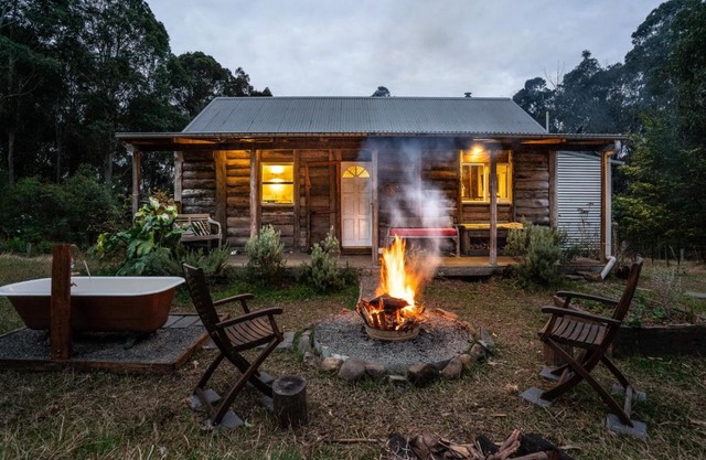 Luxury Cabin Bawley Ridge Farm, dog friendly