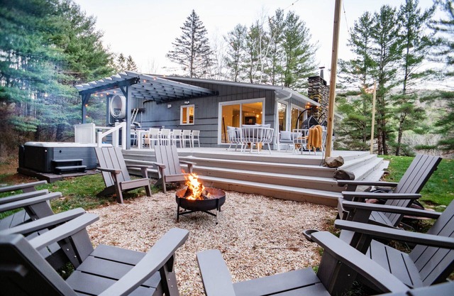 *Luxury Catskill MNTN 5BR 3Bath Villa Hot Tub/Fire Pit,Ski