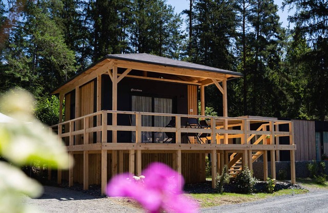 Luxury chalet with ac, in a holiday park near the beautiful Pressegger See