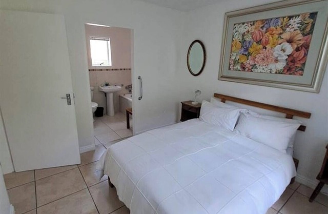 Luxury Garden Retreat-2B Sandton